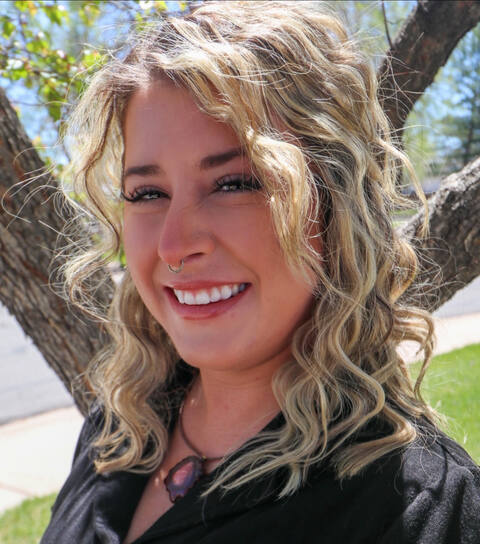 Alicia Scheidt, LMT